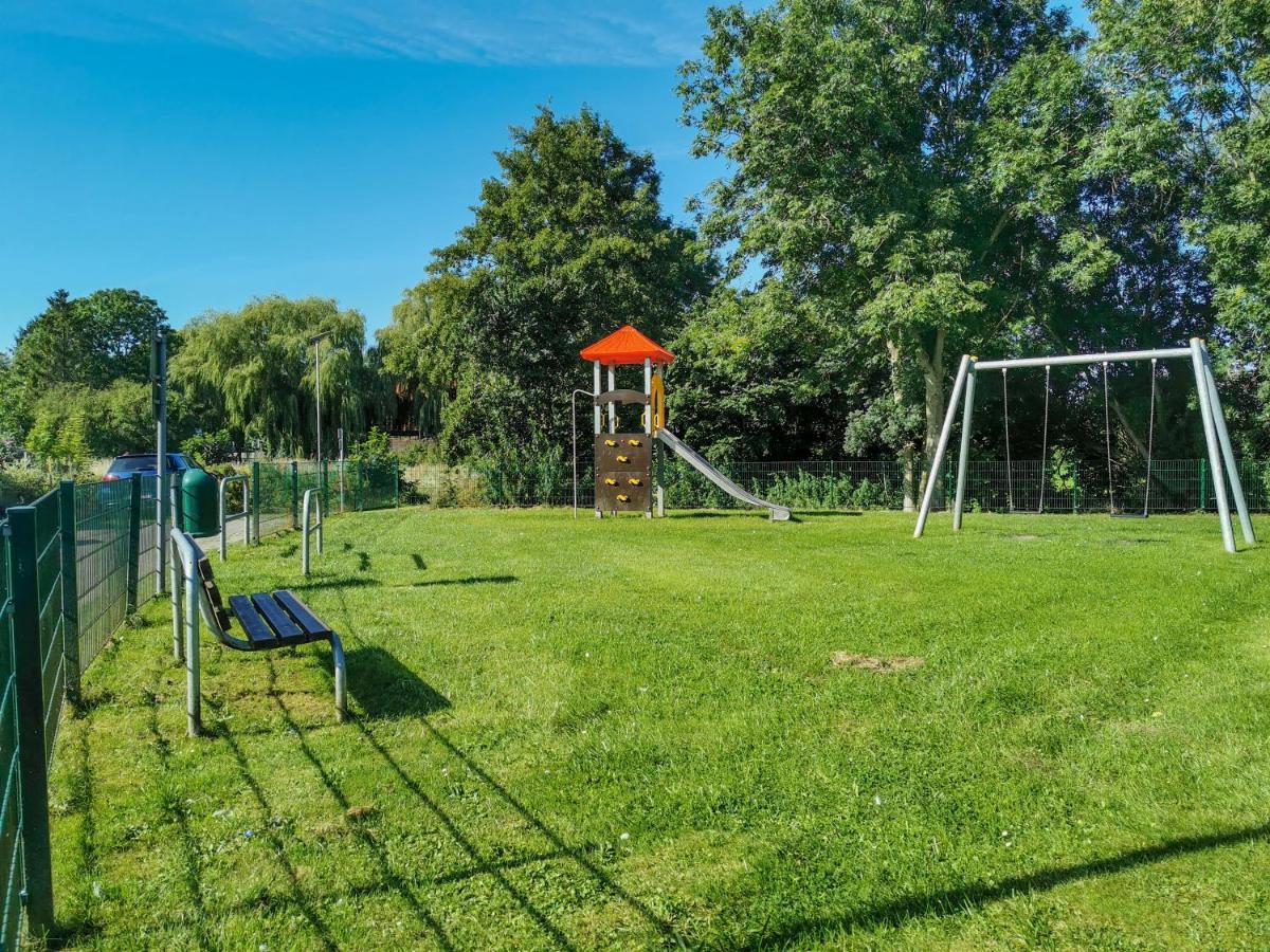 Ferienglueck An Der Nordsee Buche Deine Erdgeschoss-Ferienwohnung Mit Kamin Terrasse Und Eingezaeuntem Garten Fuer Unvergessliche Auszeiten Altfunnixsiel Екстер'єр фото